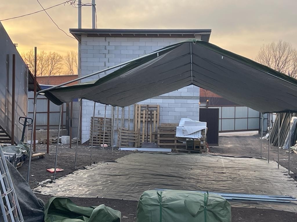 Палатка Каркасная утепленная зеленого цвета 12х6